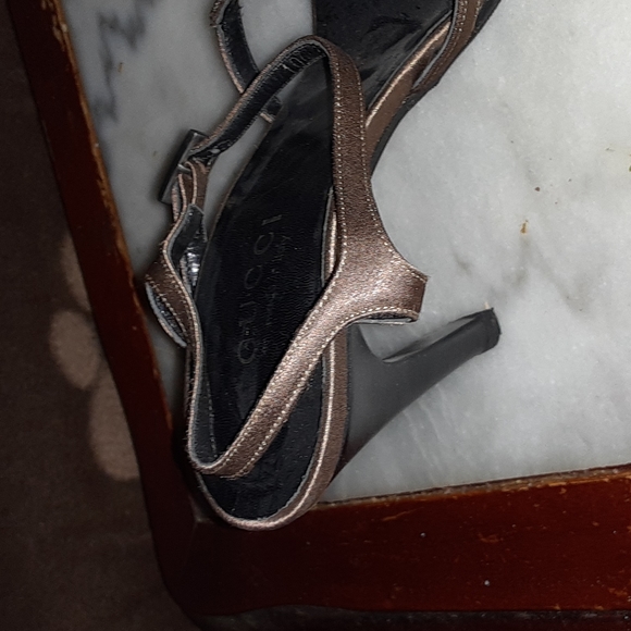 Gucci metallic PEWTER pumps size 8 made in Italy - Picture 5 of 8